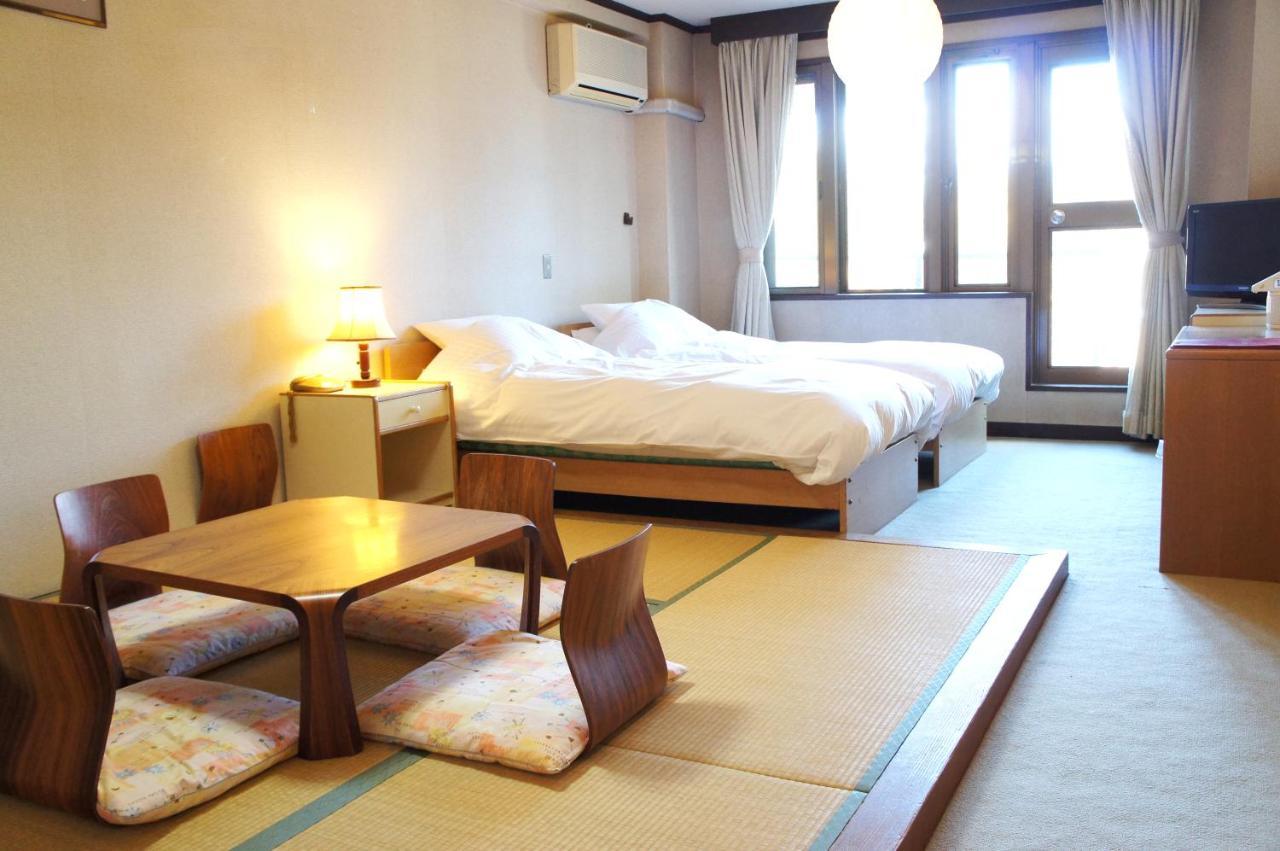 Petit Hotel Shitaka Hakuba Exterior foto