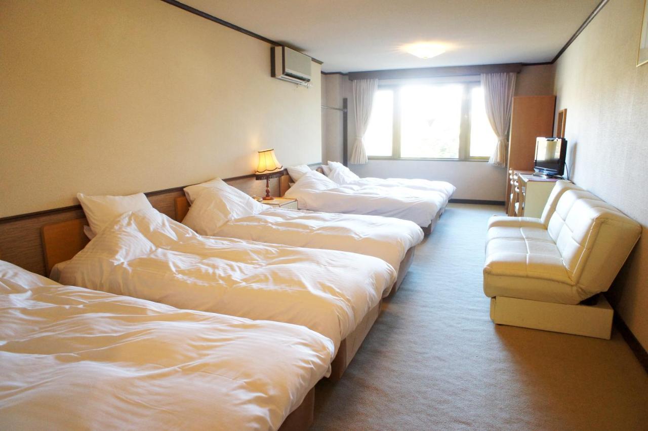 Petit Hotel Shitaka Hakuba Exterior foto
