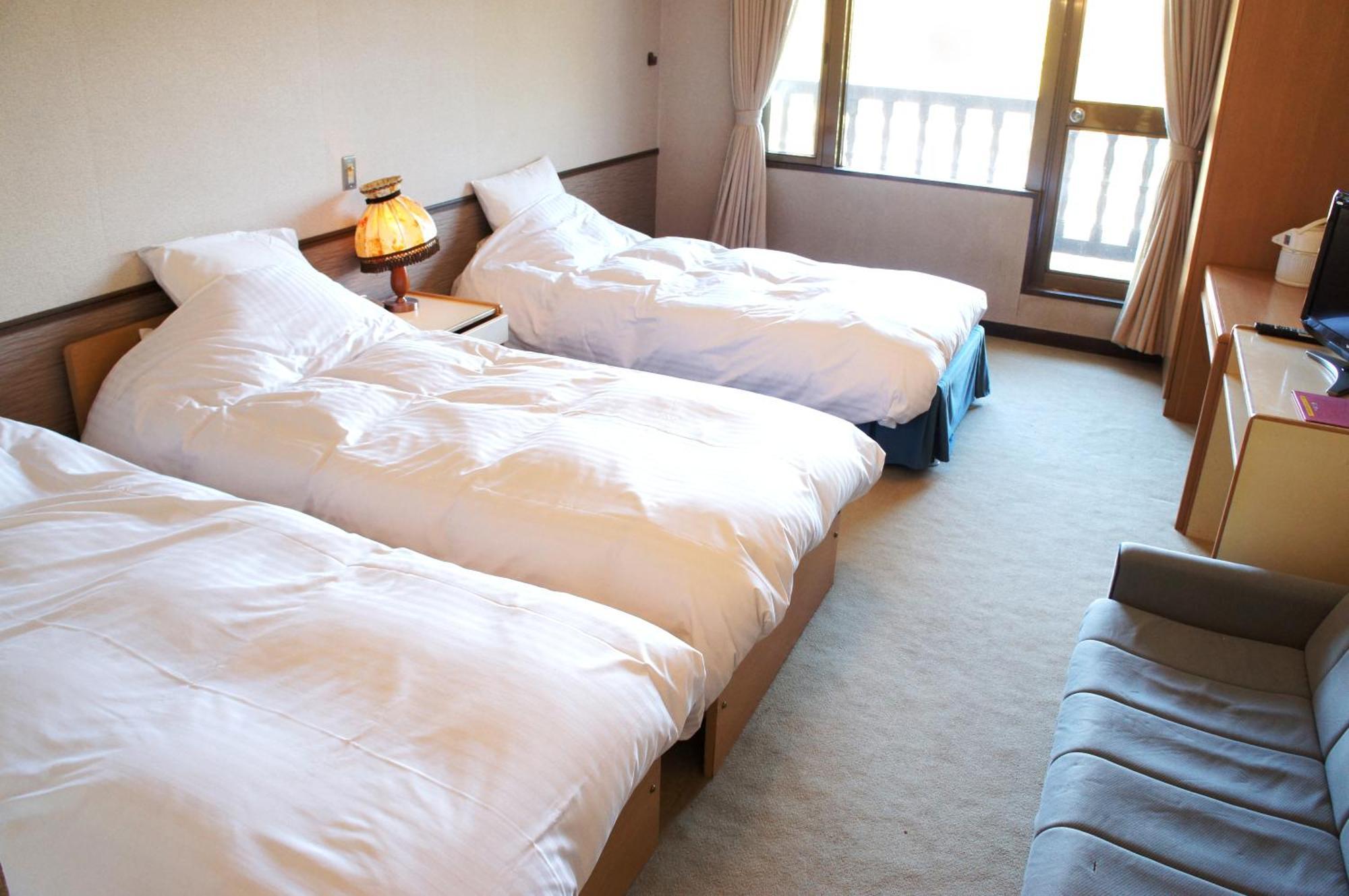 Petit Hotel Shitaka Hakuba Exterior foto